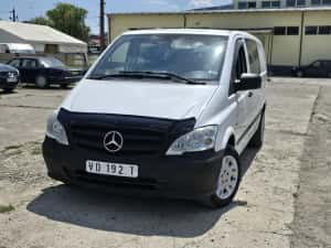 Mercedes -benz Vito  dublu-cabina  6 locuri  2013