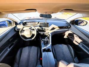 Peugeot 3008 Allure — miniatura 5