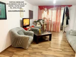 Apartament 3 camere, etaj 1, cu boxa in proprietate, zona Scoala nr.2 — miniatura 4