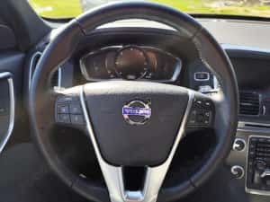 Vand Volvo Xc60 2016 Diesel 2000 cmc Neavariata — miniatura 8