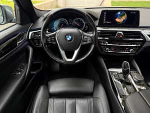 Bmw G30 520d / 190 cp An 2017 cu Trapa / scaune comfort seria 7 — miniatura 7