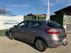 Renault Megane 140 cp Automata - 2010 — miniatura 4