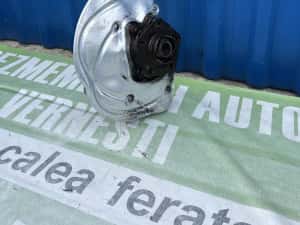 Fuzetă stânga față  Audi A4 B9 — miniatura 4