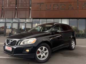 Volvo Xc60 2.4d AWD 4x4 — miniatura 9