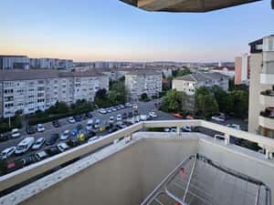 Apartament generos cu 1 cameră de închiriat | Calea Aradului – Oradea