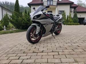 Yamaha R1 RN22 Big Bang