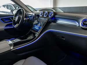 Mercedes-Benz GLC 200 SUV second-hand de vânzare — miniatura 2