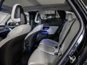 Mercedes-Benz GLC 200 SUV second-hand de vânzare — miniatura 4