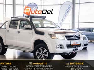 Toyota Hilux 3.0 D-4D DC SUV, 2015, 206.603 km — miniatura 1