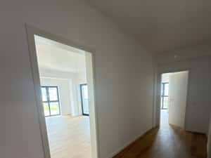 Apartament 2 camere de închiriat Tractorul ideal office/firma — miniatura 5