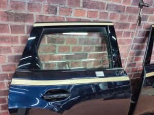 usa spate bmw xm g09 stanga dreapta — miniatura 10