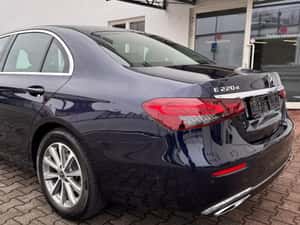 Mercedes-Benz E 220 Automată 194 HP Diesel — miniatura 3