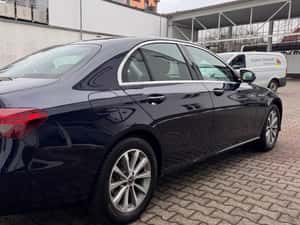 Mercedes-Benz E 220 Automată 194 HP Diesel — miniatura 4