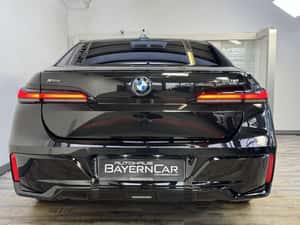 BMW 750 Hibrid Second-hand 17.700 km 2025 — miniatura 5
