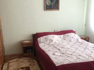 Apartament 3 camere mare, curat lift nou, zona linistita