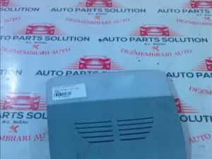 lampa plafoniera bmw seria 1 an fabr. 2006 — miniatura 2