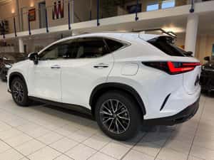 Lexus NX 450h PLUG IN HYBRID - EXECUTIVE — miniatura 5