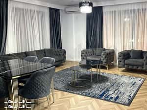 Apartament spatios 3 Camere Damaroaia — miniatura 1