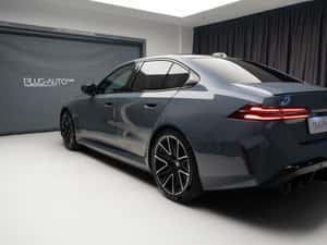 BMW M5 2025 - Plug-in Hybrid, 727 CP, Gri — miniatura 6