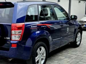 Suzuki Grand Vitara 1.9 DDIS **4X4** — miniatura 6