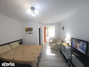 Titan/ Fara agentie — miniatura 4