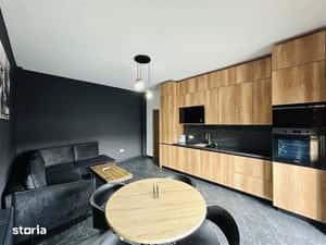 Apartament de închiriat, 3 camere, terasă, loc de parcare — miniatura 4