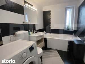 Apartament 3 camere, 65 mp, etaj interm , balcon, loc parcare, la chei — miniatura 5