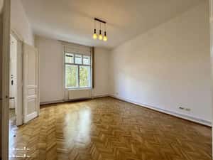 Vand apartament 3 camere, ultracentral, Piata Mica — miniatura 3