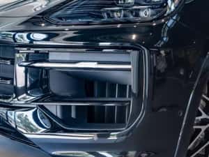 Porsche Cayenne Black edition Automată 519 HP Hibrid (B/E) — miniatura 3