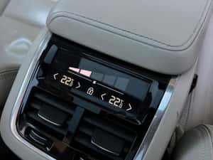Volvo XC60 Automată 197 HP Diesel — miniatura 4
