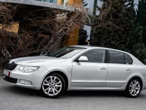 Skoda Superb 2010 /Benzină/ Automată — miniatura 2