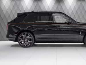 Rolls-Royce Cullinan Black Badge Series II din 2026 — miniatura 4