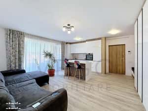 2 camere, bloc nou, 65 mp, balcon, aproape de Centru — miniatura 3