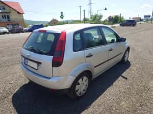 Ford Fiesta cutie automată — miniatura 3