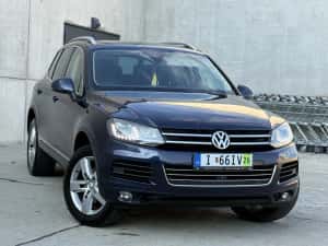 VW Touareg ~ Plin De Optiuni ~ 3.0 CRC 245CP ~ Dynaudio ~ Panoramic ~ Ventilatie ~ Geamuri duble ~ Camere 360 ~ Webasto ~ Carlig electric ~ SideAssist — miniatura 4