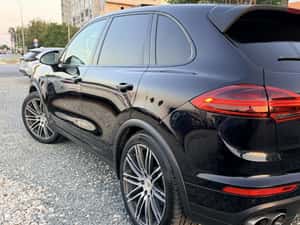 Porsche Cayenne S Automată 420 HP Benzină — miniatura 2