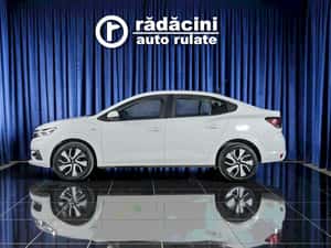 Dacia Logan Manuală 91 HP Benzină 2024 — miniatura 6