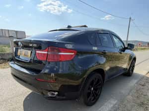 Bmw x6 2010  286 cai motor defect — miniatura 9