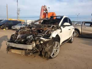 Porshe Macan 2.0i, 245cp, an fabricatie 2019, acte Romania - incendiat — miniatura 10