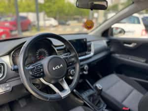 Kia Stonic 1.0 T-GDI 100CP Urban – SUV compact, consum redus — miniatura 5