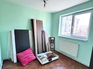 Apartament 2 camere, etaj 2 din 4, zona Micro 1- Ideal investitie !!