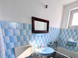 Apartament 2 camere, etaj 2 din 4, zona Micro 1- Ideal investitie !! — miniatura 4