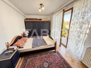 Apartament cu 3 camere in Piata Cipariu Andrei Muresanu zona retrasa — miniatura 3