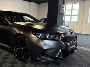 BMW M5 Automată 727 HP Hibrid (B/E)