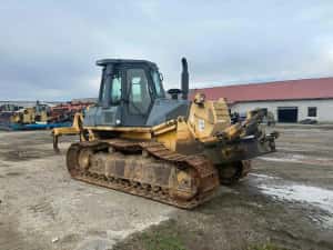 Dezmembrez Buldozer Komatsu D65 EX - 12-Piese de schimb Komatsu — miniatura 4