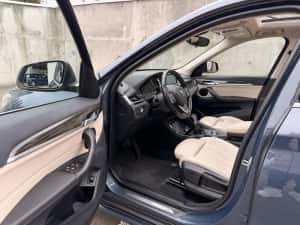 BMW X1 2.0 150cp Head-ul/Panoramic/Faruri led/ Scaune incalzite — miniatura 6