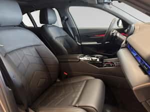 BMW 550 Berlină hibrid, second-hand, 19.992 km — miniatura 6