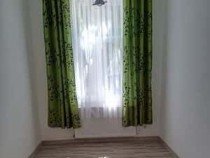 Vand apartament la casa 2 camere cu acces auto — miniatura 3