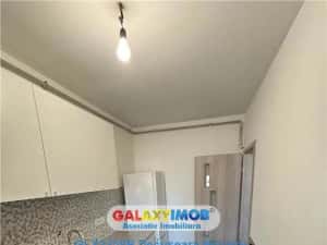 Garsoniera Mobilata Utilata in Militari Residence 270 Euro — miniatura 5