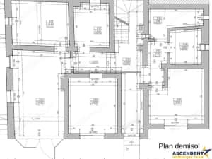 Vila cu potential,2 garaje,teren 1.080 mp,strada Marasesti, Bartolomeu, Brasov — miniatura 6